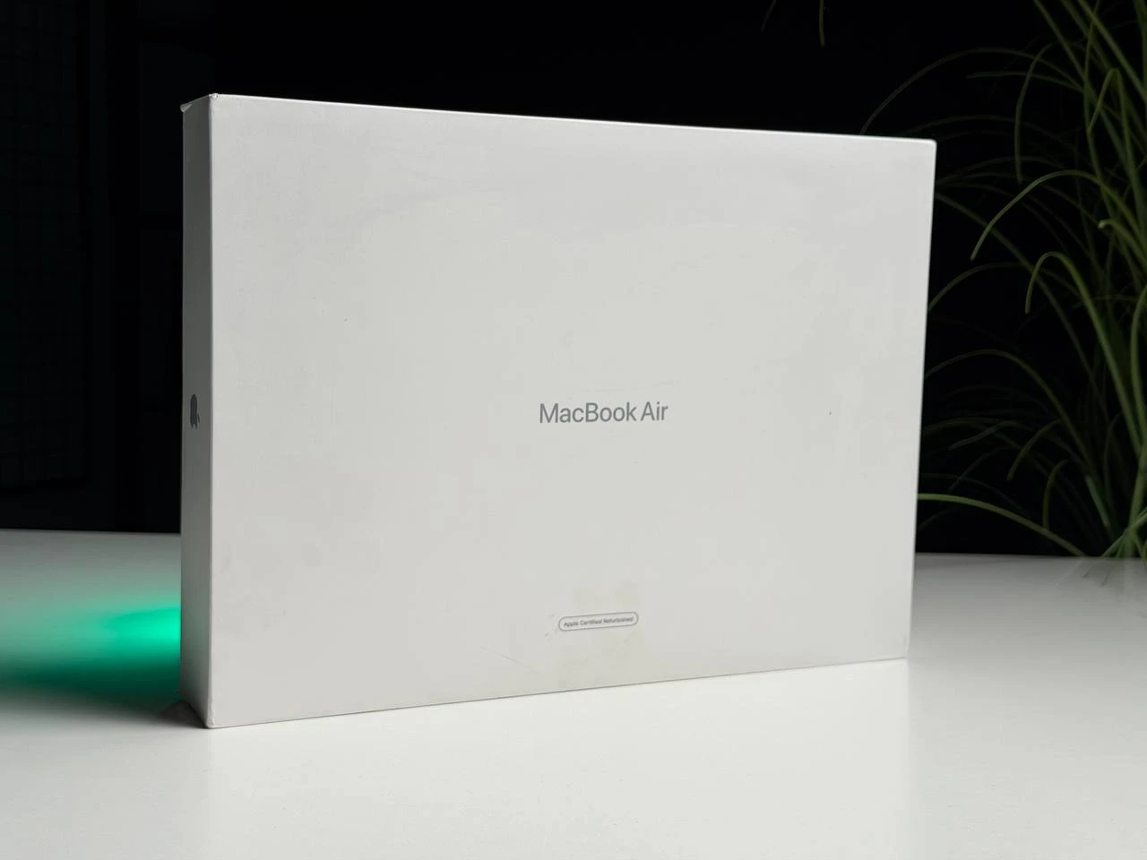 CPO MacBook Air 13" 2025 M4/10CPU/10GPU/16GB/512GB Midnight (MW133, FW133) - Стан: новий | Акумулятор: 100% | Комплектація: повний | Гарантія: 3 міс.