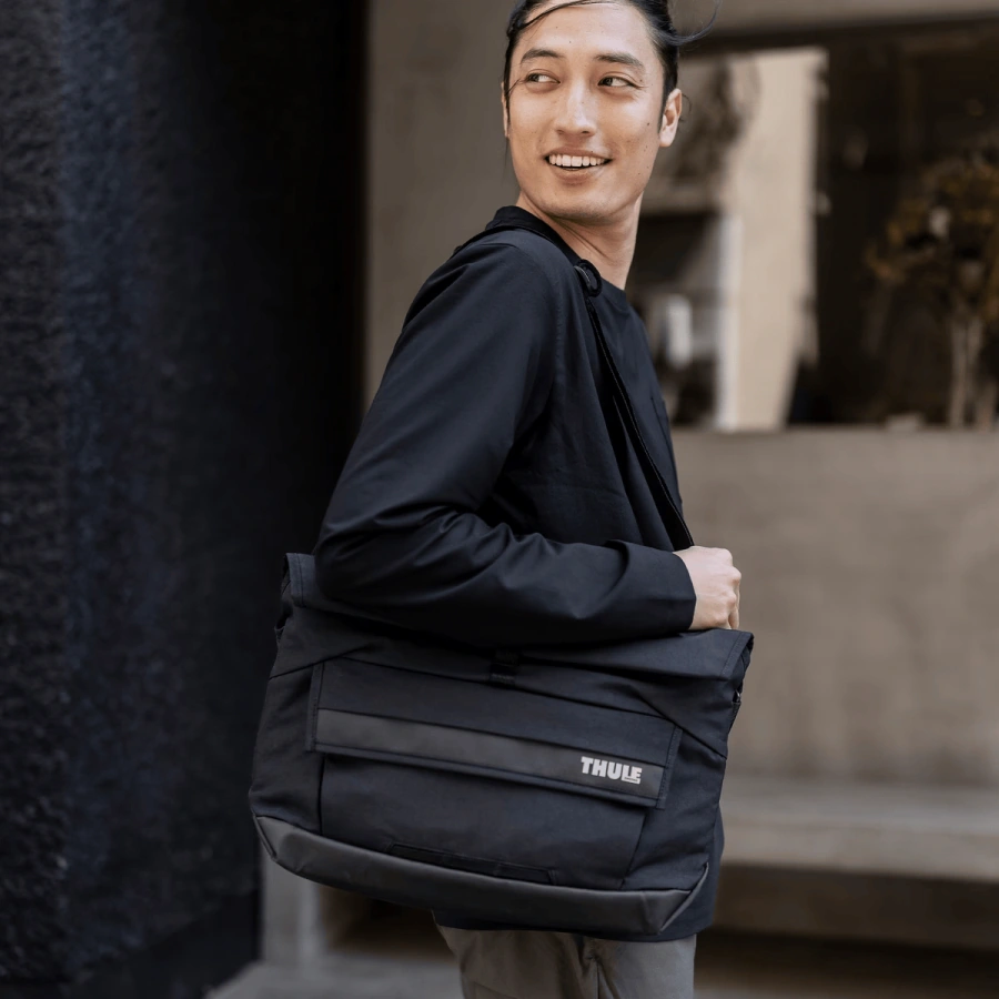 Сумка для ноутбука и планшета Thule Paramount Messenger Bag 14L - Soft Green (3205008)