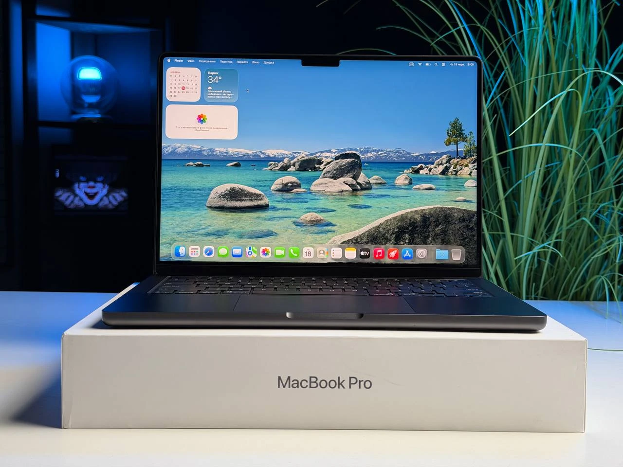 OPEN BOX Apple MacBook Pro 14" M5/10CPU/10GPU/24GB/1TB Space Black 2025 (MDE34) - Состояние: идеальное | Аккумулятор: 100% | Комплектация: полный | Гарантия: 3 мес.