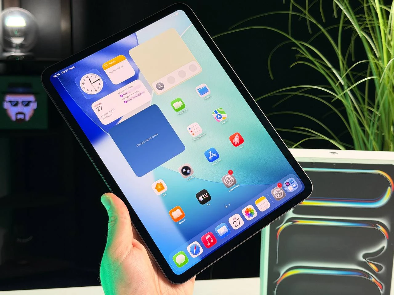 OPEN BOX Планшет Apple iPad Pro 11" M5 2025 Wi-Fi + Cellular 512GB with Standard glass - Space Black (ME2Q4) - Стан: ідеальний | Акумулятор: 100% | Комплектація: повний | Гарантія: 3 міс.