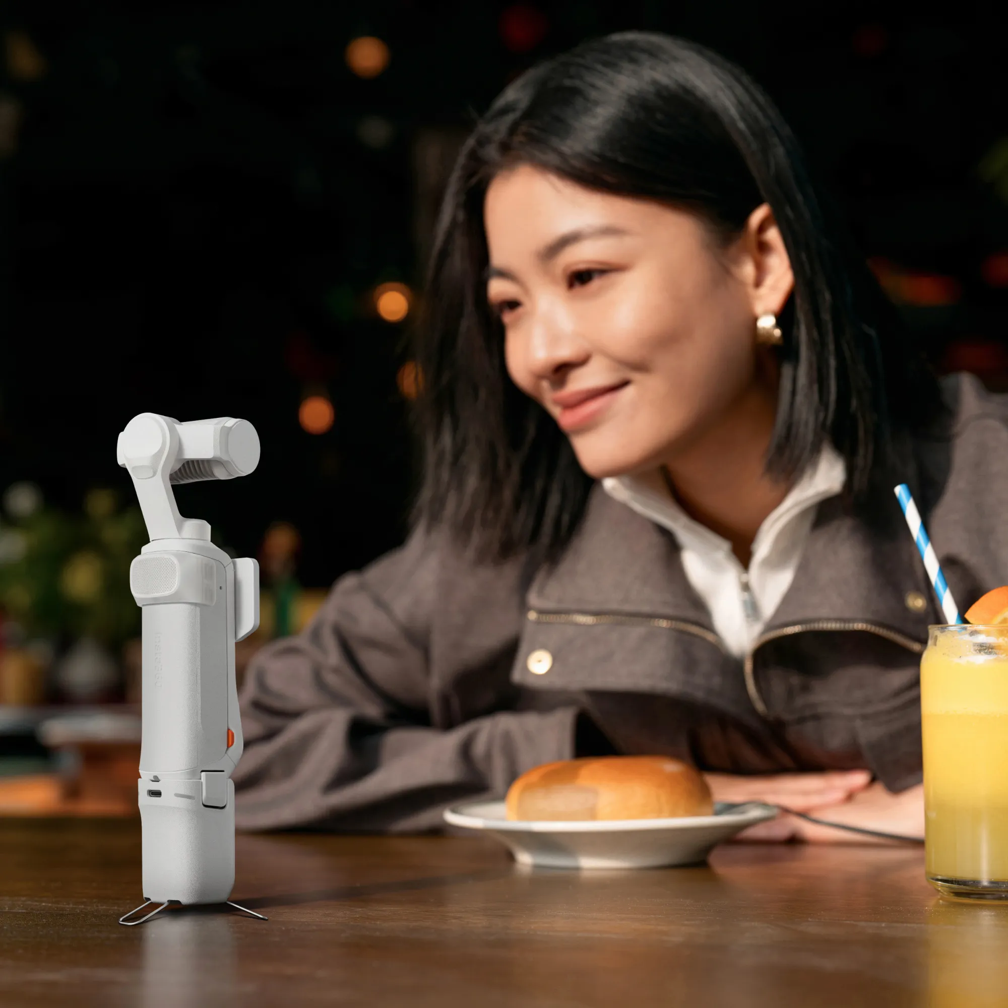Ручка-тримач Insta360 1/4" Thread Handle для Luna Series - White