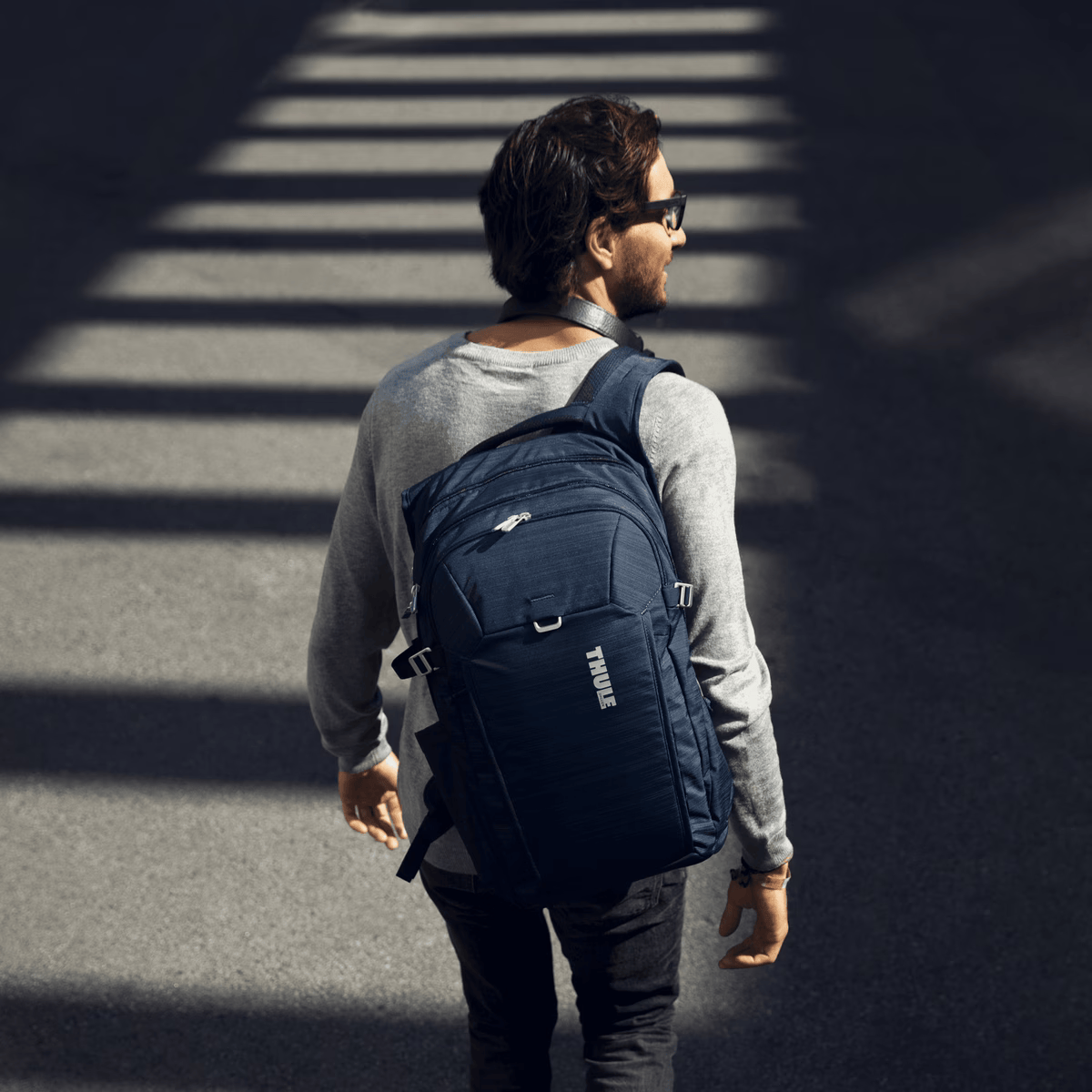 Рюкзак для ноутбука и планшета Thule Construct Laptop Backpack 28L - Carbon Blue (3205355)