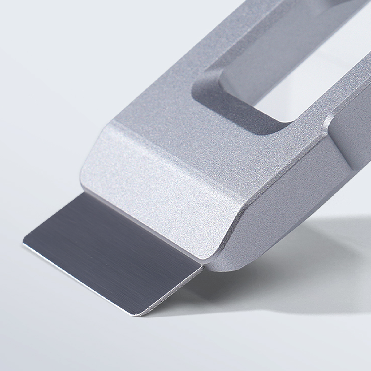 Скребок із магнієвого сплаву Bambu Lab Mag-Alloy Scraper