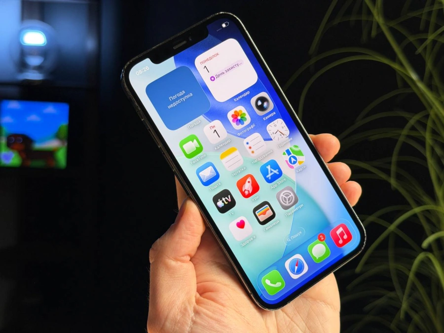 ВЖИВАНИЙ Б/У Apple iPhone 12 Pro 256GB Graphite (MGLT3, MGMP3) - Состояние: хорошее | Аккумулятор: 100% | Комплектация: iPhone, кабель | Гарантия: 3 мес.