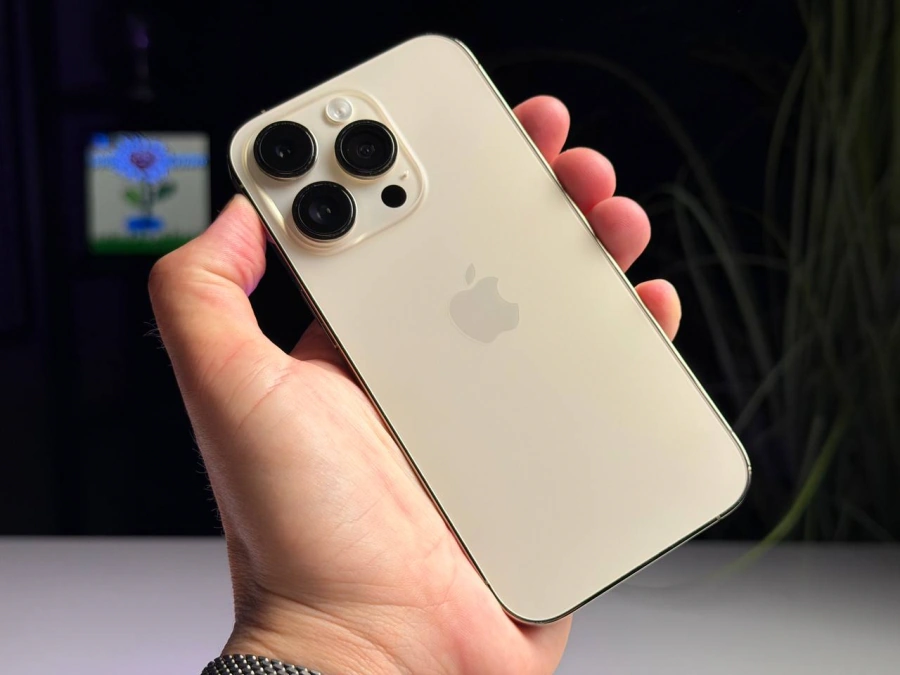ВЖИВАНИЙ Б/У Apple iPhone 14 Pro 256GB Gold (MQ183) - Состояние: хорошее | Аккумулятор: 100% | Комплектация: iPhone, кабель | Гарантия: 3 мес.