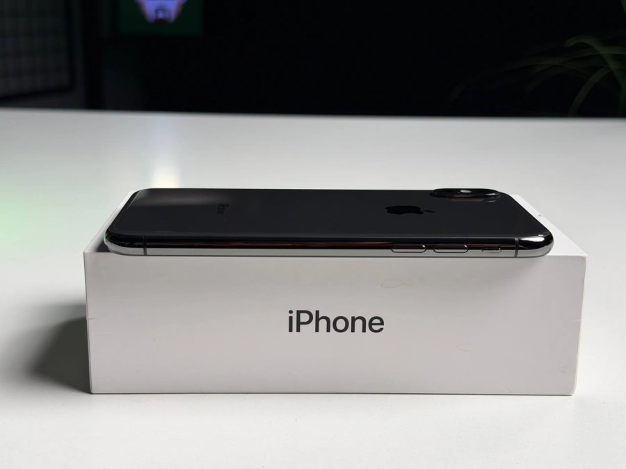 ВЖИВАНИЙ Б/У Apple iPhone XS 512GB Space Gray (MT9L2) - Стан: гарний | Акумулятор: 85% | Комплектація: повний | Гарантія: 3 міс.