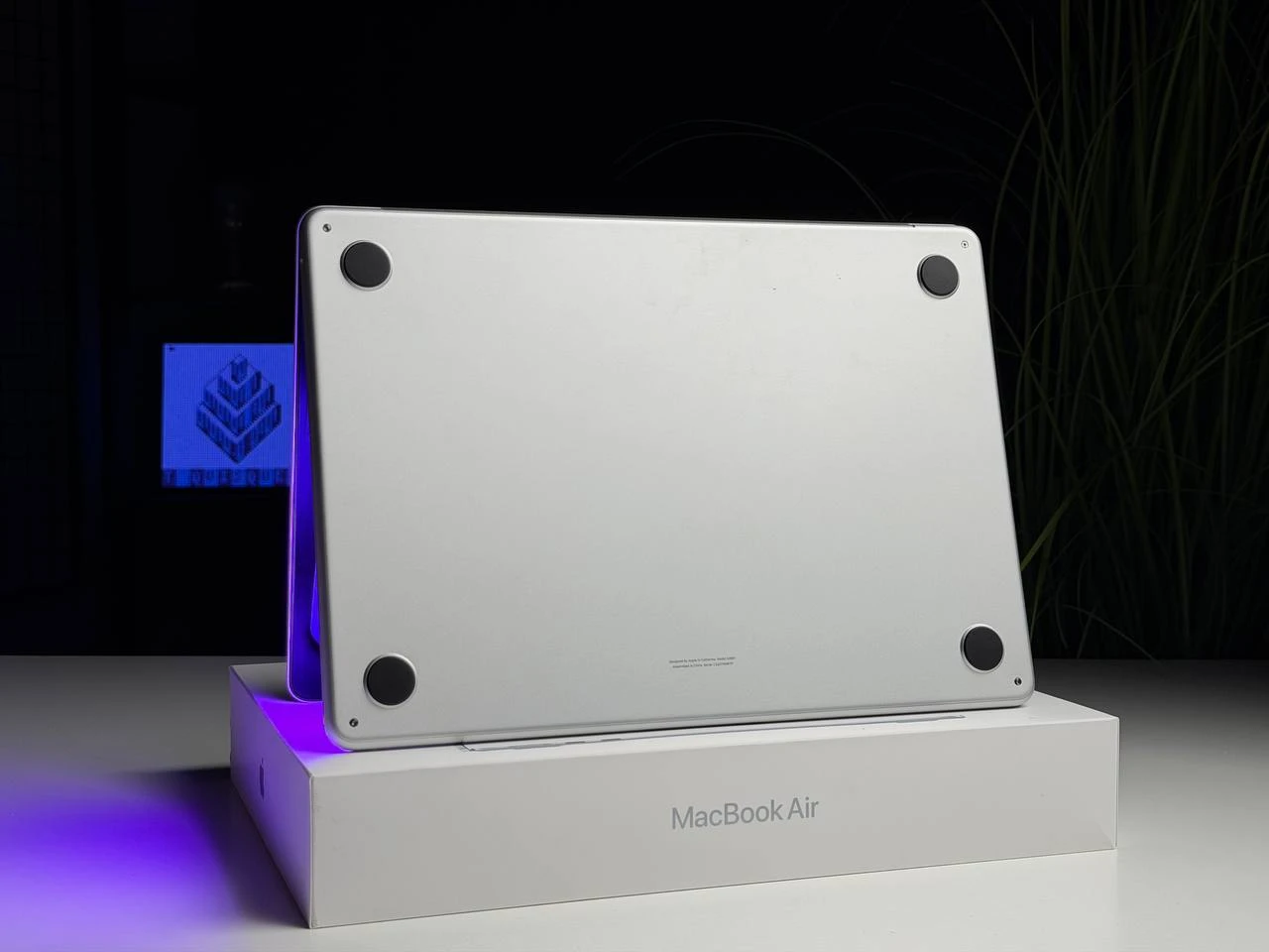 ВЖИВАНИЙ Б/У MacBook Air 13.6" M2/8CPU/10GPU/8GB/512GB Silver 2022 (MLY03) - Состояние: хорошее | Аккумулятор: 100% | Комплектация: полный | Гарантия: 3 мес.