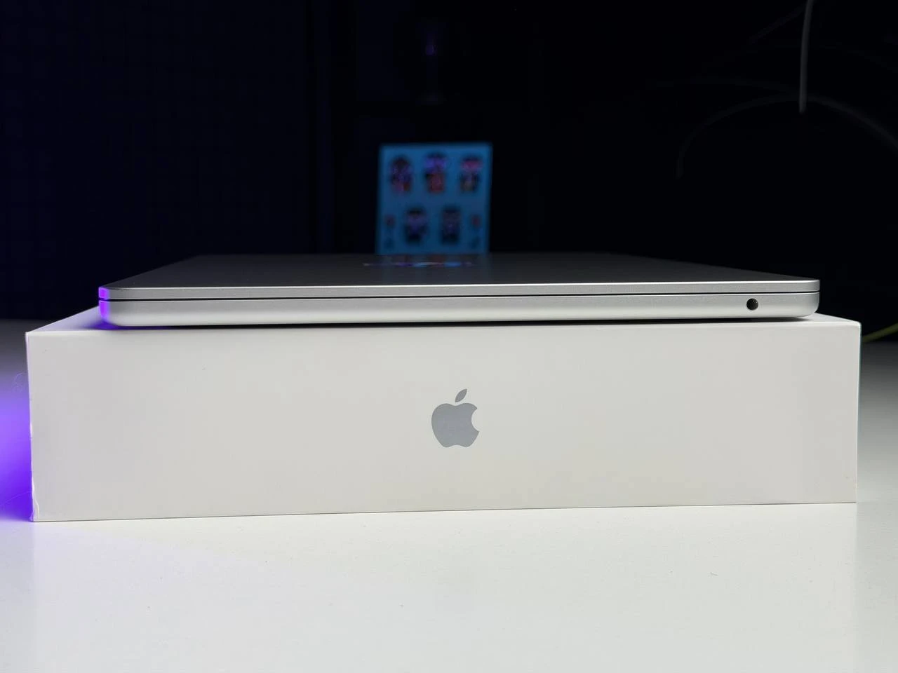 ВЖИВАНИЙ Б/У MacBook Air 13.6" M2/8CPU/10GPU/8GB/512GB Silver 2022 (MLY03) - Состояние: хорошее | Аккумулятор: 100% | Комплектация: полный | Гарантия: 3 мес.