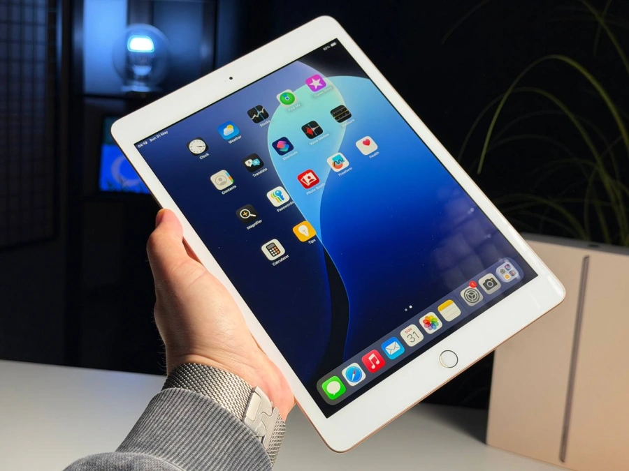 ВЖИВАНИЙ Б/У Apple iPad 10.2" Wi-Fi 32GB Gold (MW762) - Состояние: хороший | Аккумулятор: 100% | Комплектация: полный | Гарантия: 3 мес.
