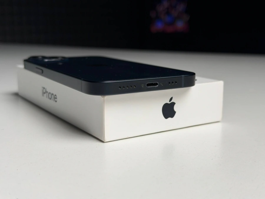 ВЖИВАНИЙ Б/У Apple iPhone 13 128GB Midnight (MLML3, MLPF3) - Состояние: хороший | Аккумулятор: 90% | Комплектация: полный | Гарантия: 3 мес.