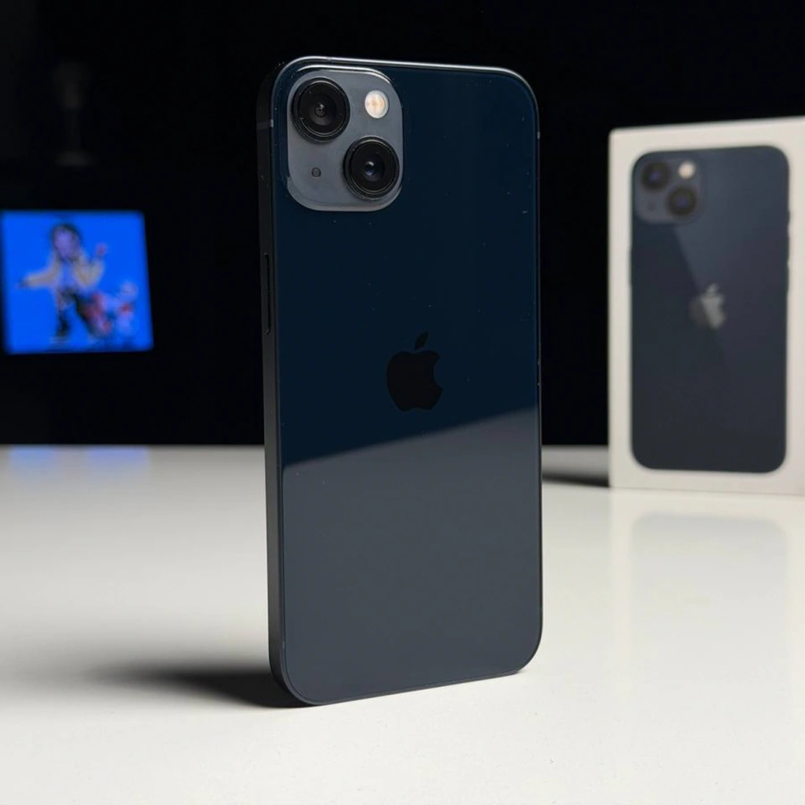 ВЖИВАНИЙ Б/У Apple iPhone 13 128GB Midnight (MLML3, MLPF3) - Состояние: хороший | Аккумулятор: 90% | Комплектация: полный | Гарантия: 3 мес.