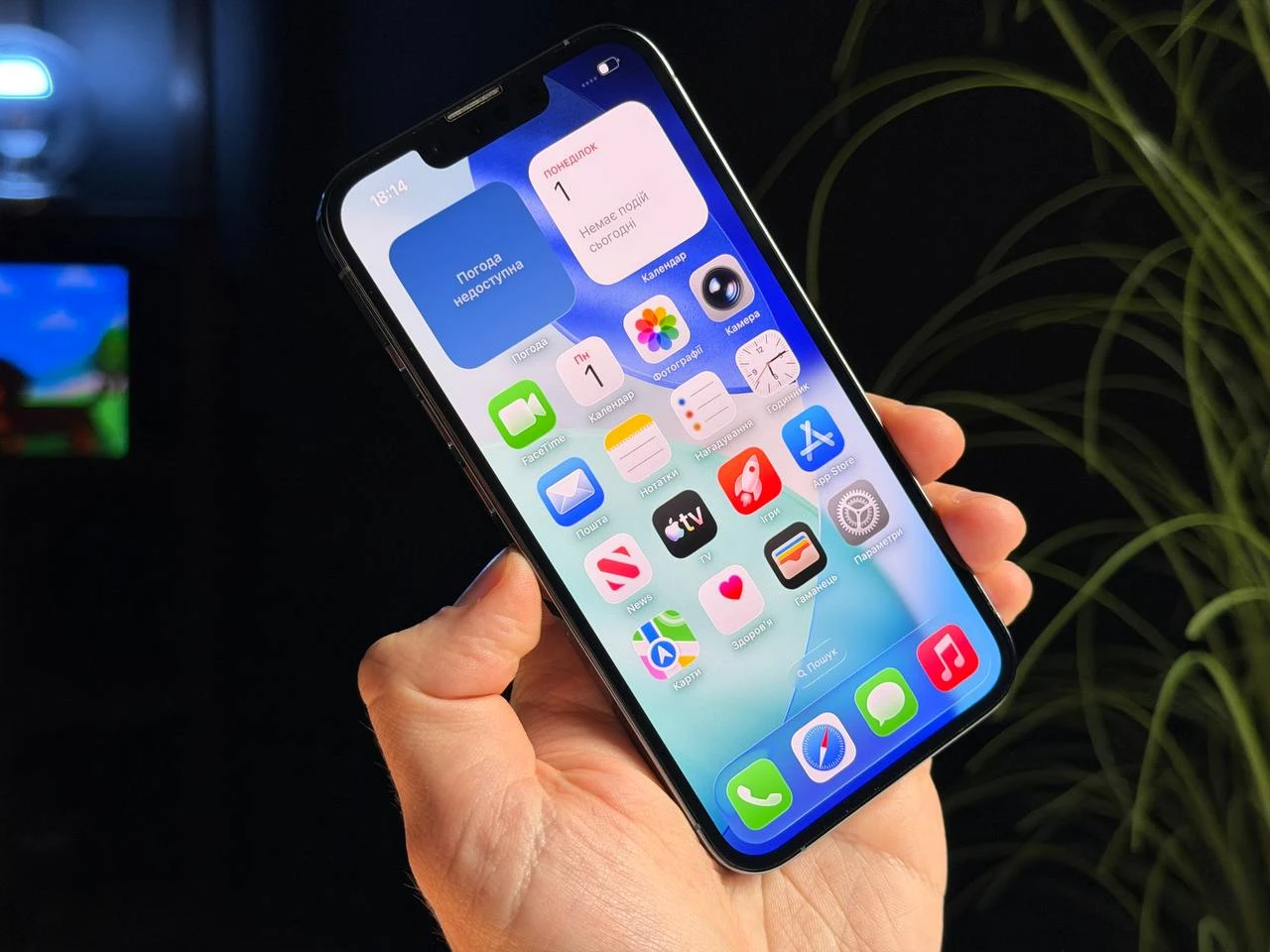 ВЖИВАНИЙ Б/У Apple iPhone 13 Pro 256GB Sierra Blue (MLU03, MLVP3) - Состояние: хороший | Аккумулятор: 100% | Комплектация: iPhone, кабель | Гарантия: 3 мес.