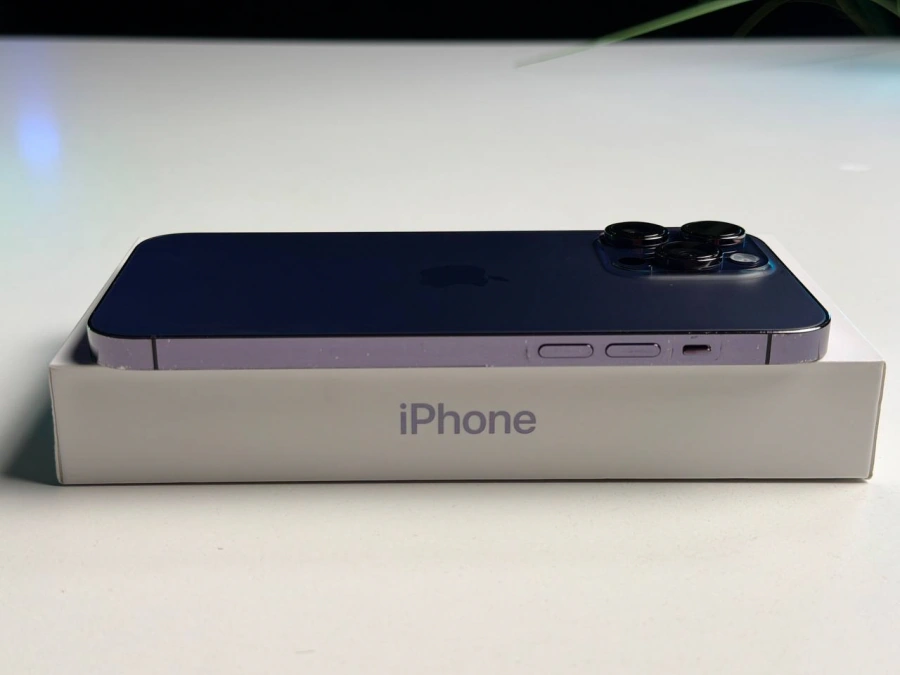 ВЖИВАНИЙ Б/У Apple iPhone 14 Pro Max 256GB Deep Purple eSim (MQ8W3) - Состояние: хороший | Аккумулятор: 100% | Комплектация: полный | Гарантия: 3 мес.