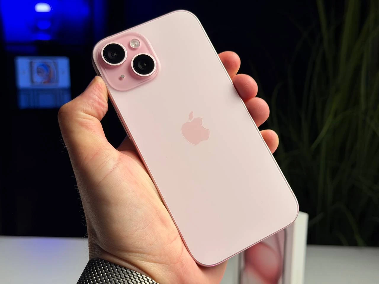 ВЖИВАНИЙ Б/У Apple iPhone 15 128GB Pink (MTP13) - Состояние: идеальный | Аккумулятор: 88% | Комплектация: полный | Гарантия: 3 мес.