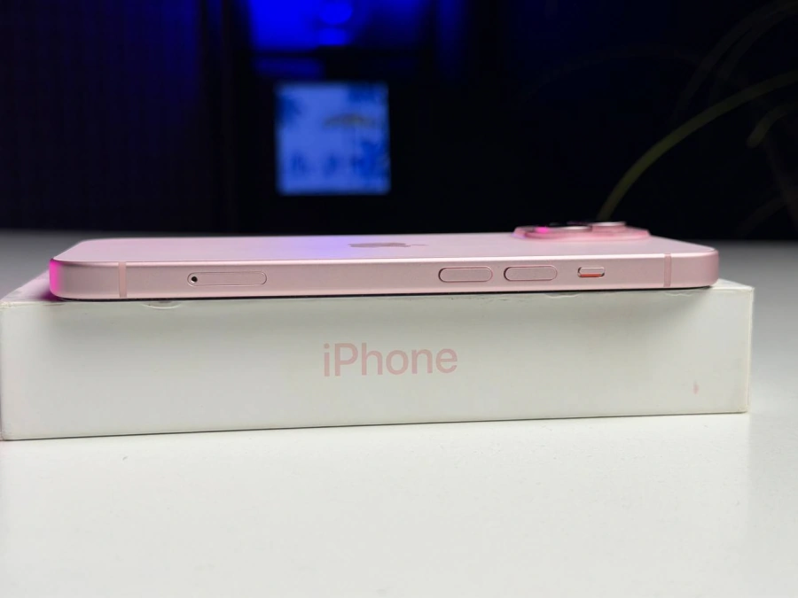 ВЖИВАНИЙ Б/У Apple iPhone 15 128GB Pink (MTP13) - Состояние: идеальный | Аккумулятор: 88% | Комплектация: полный | Гарантия: 3 мес.