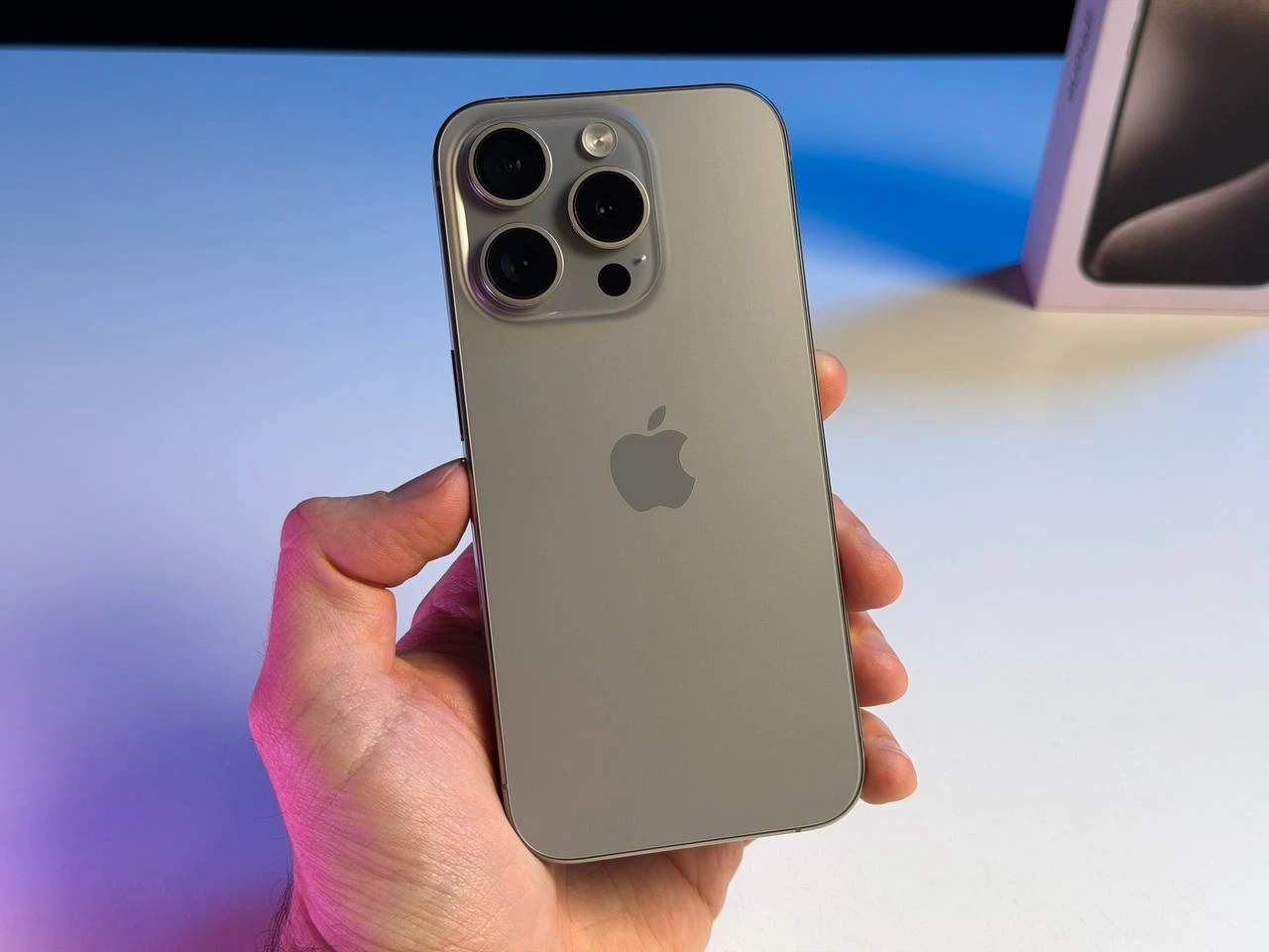 ВЖИВАНИЙ Б/У Apple iPhone 15 Pro 128GB Natural Titanium (MTUX3) - Состояние: хороший | Аккумулятор: 100% | Комплектация: полный | Гарантия: 3 мес.