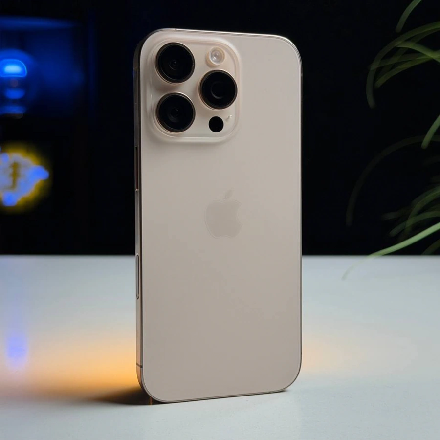 ВЖИВАНИЙ Б/У Apple iPhone 16 Pro 128GB eSim Desert Titanium (MYMC3) - Стан: ідеальний | Акумулятор: 100% | Комплектація: iPhone, кабель | Гарантія: 3 міс.