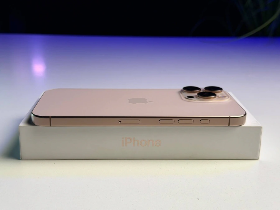 ВЖИВАНИЙ Б/У Apple iPhone 16 Pro Max 512GB Desert Titanium (MYX23) - Стан: гарний | Акумулятор: 89% | Комплектація: повний | Гарантія: 3 міс.