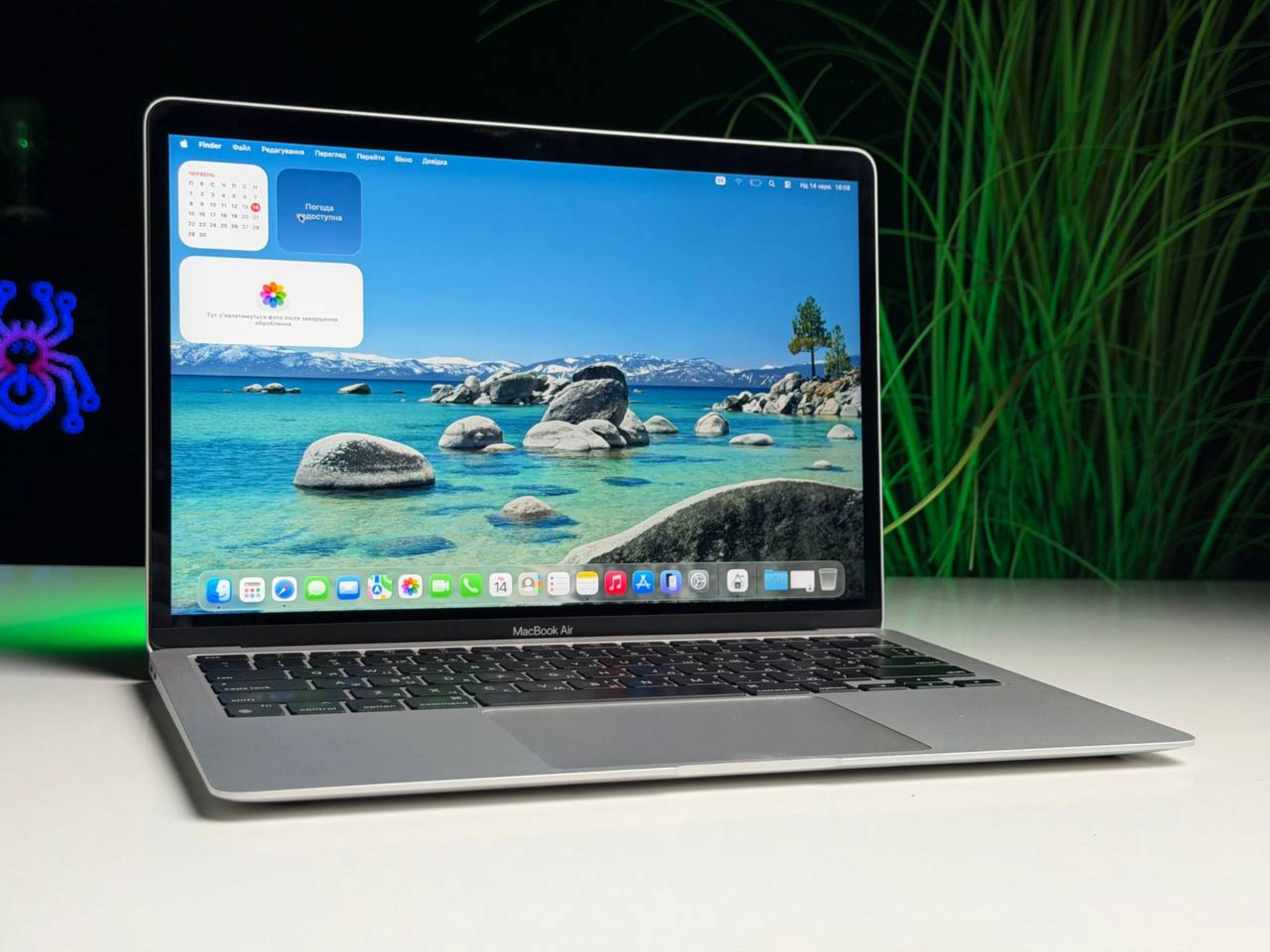 ВЖИВАНИЙ Б/У MacBook Air 13" M1/8CPU/7GPU/8GB/256GB Silver 2020 (MGN93) - Состояние: удовлетворительный | Аккумулятор: 82% | Комплектация: MacBook, зарядка | Гарантия: 3 мес. ВЖИВАНИЙ Б/У MacBook Air 13" M1/8CPU/7GPU/8GB/256GB Silver 2020 (MGN93) - Состояние: удовлетворительный | Аккумулятор: 82% | Комплектация: MacBook, зарядка | Гарантия: 3 мес.