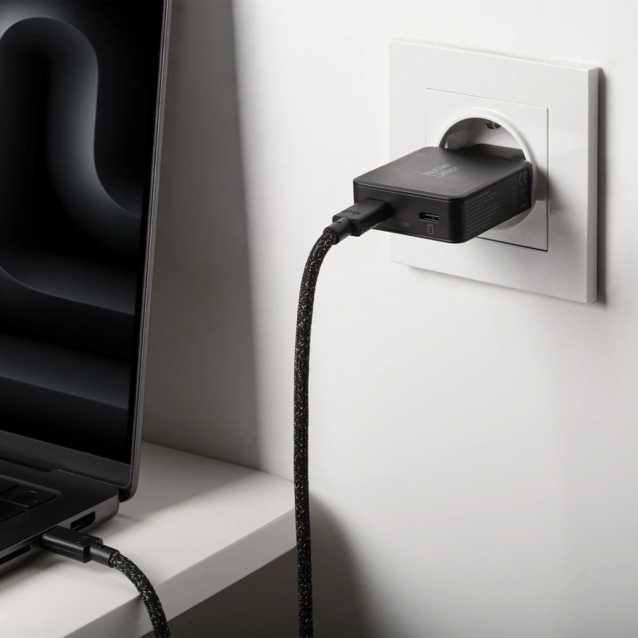 Зарядний пристрій Native Union Pocket GaN Charger PD 65W Dual USB-C - Black (POCK-PD65-BLK-EU)