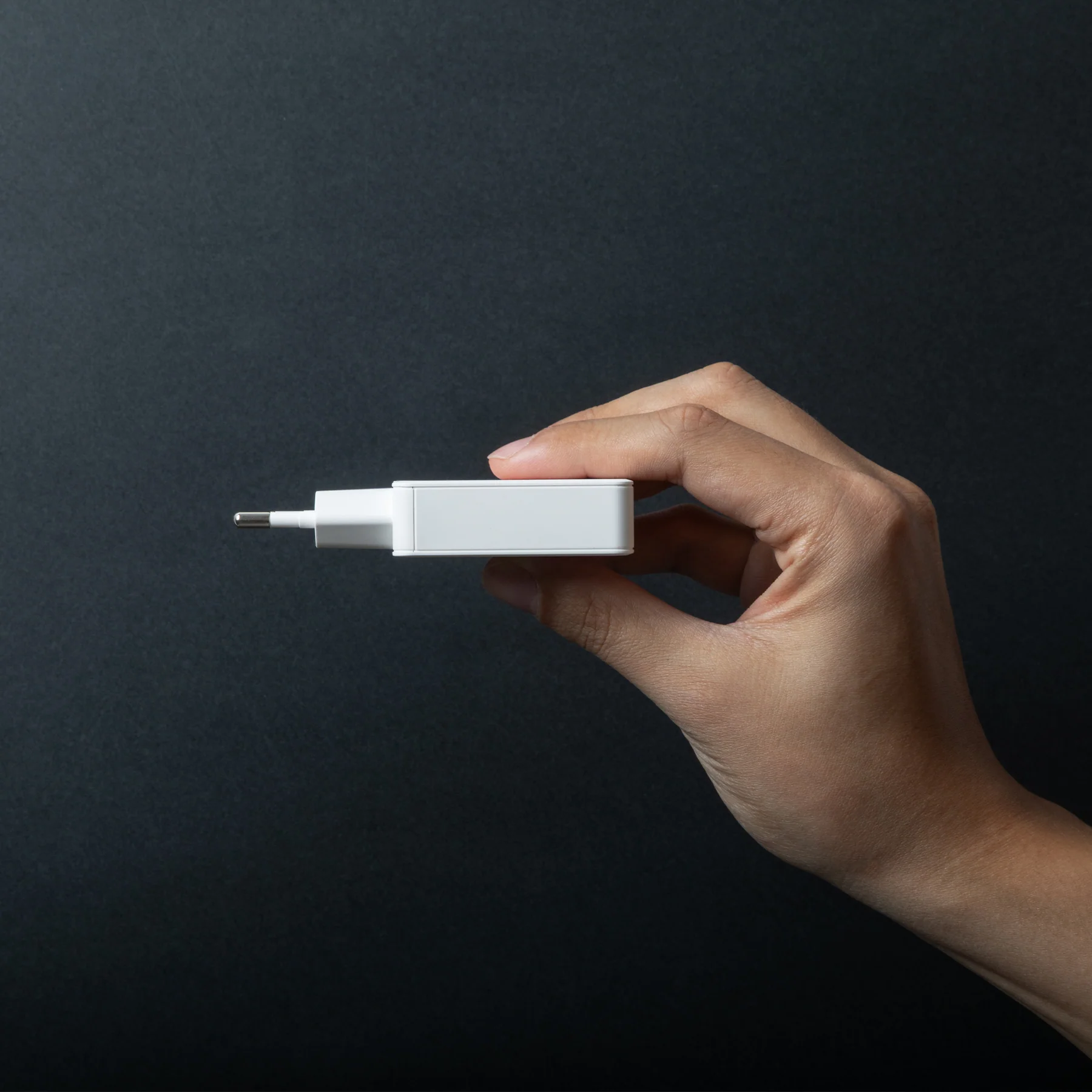 Зарядний пристрій Native Union Pocket GaN Charger PD 65W Dual USB-C - White (POCK-PD65-WHT-EU)