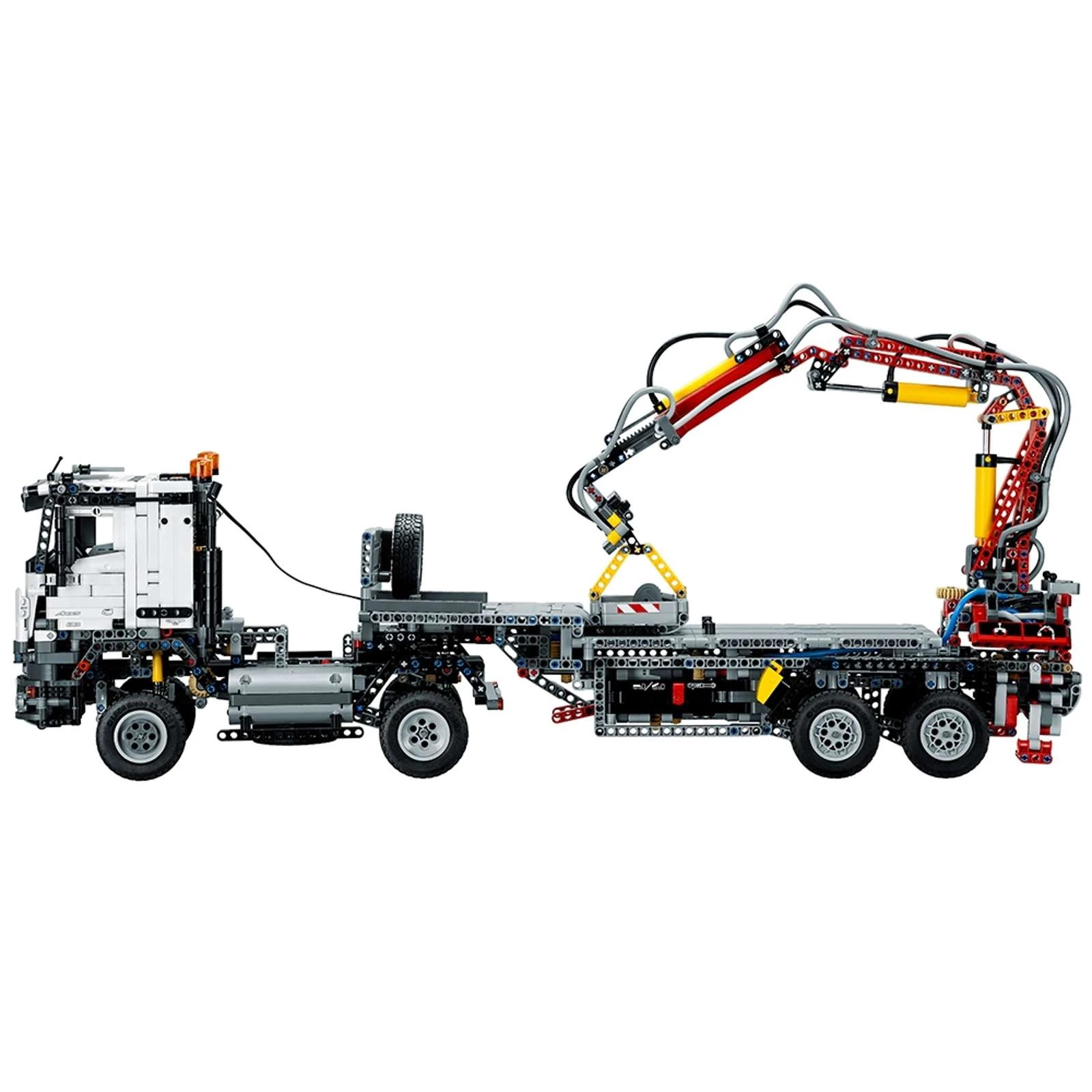Авто-конструктор LEGO Technic Mercedes-Benz Arocs (42043)