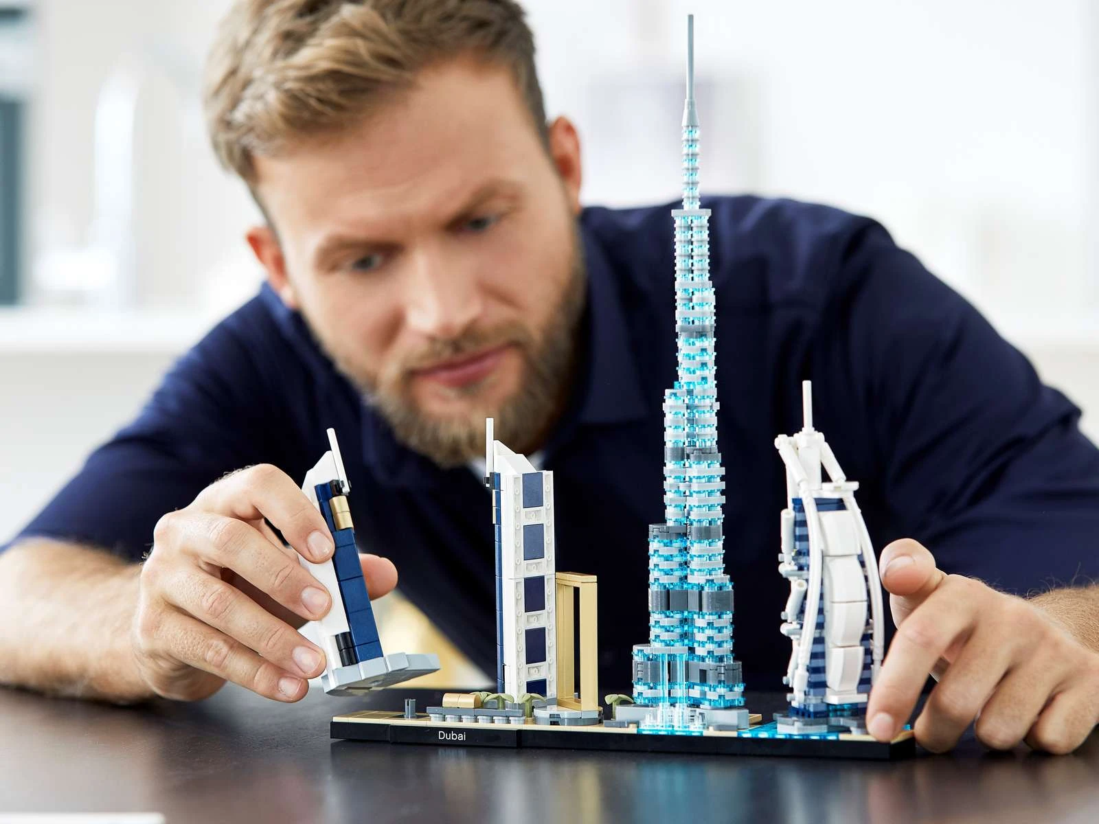 Блоковий конструктор LEGO Architecture Дубай (21052)