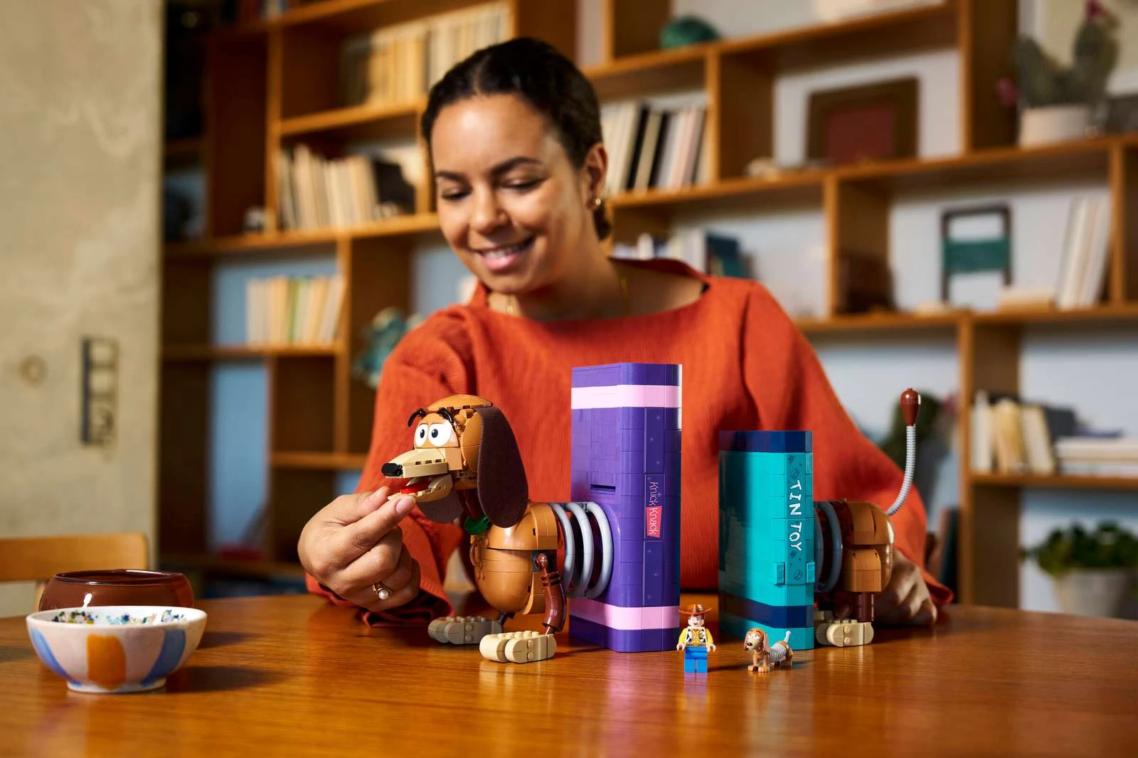 Блоковий конструктор LEGO Disney Pixar Книжкові підставки «Собачка Спіралька» з «Історії іграшок» (43301)