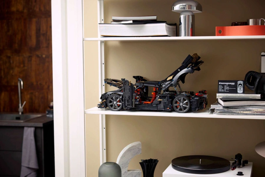 Блоковий конструктор LEGO Technic Мегакар Koenigsegg Sadair's Spear (42232)