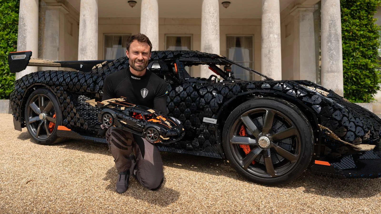 Блоковий конструктор LEGO Technic Мегакар Koenigsegg Sadair's Spear (42232)
