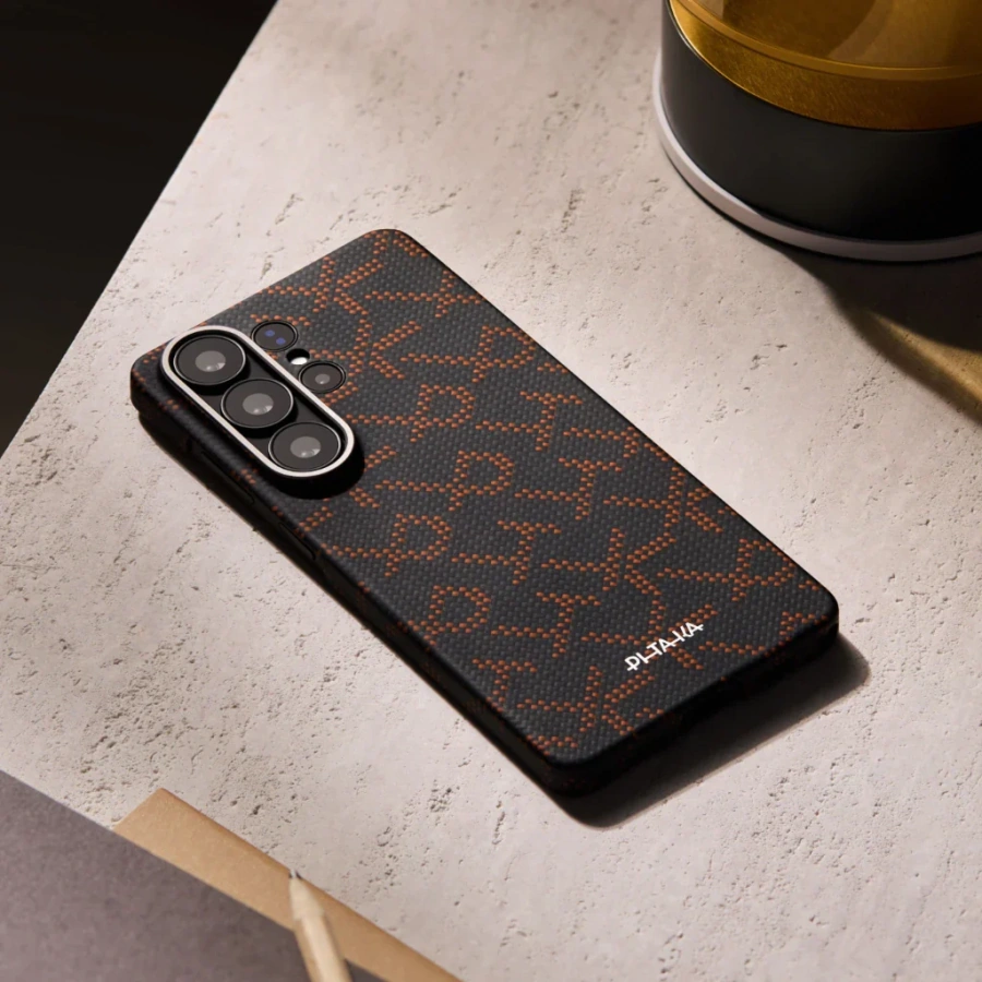 Чехол Pitaka Edge Ultra-Slim Case with Aaron Button for Samsung Galaxy S26 Ultra - Black/Orange (KS2602UPTK)