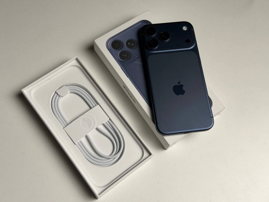 OPEN BOX Apple iPhone 17 Pro Max 512GB eSim Deep Blue (MFXM4, MFYE4) - Состояние: идеальное | Аккумулятор: 100% | Комплектация: полный | Гарантия: 3 мес.