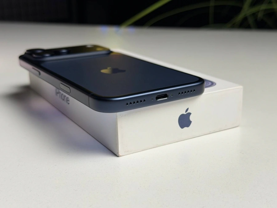 OPEN BOX Apple iPhone 17 Pro Max 512GB eSim Deep Blue (MFXM4, MFYE4) - Состояние: идеальное | Аккумулятор: 100% | Комплектация: полный | Гарантия: 3 мес.