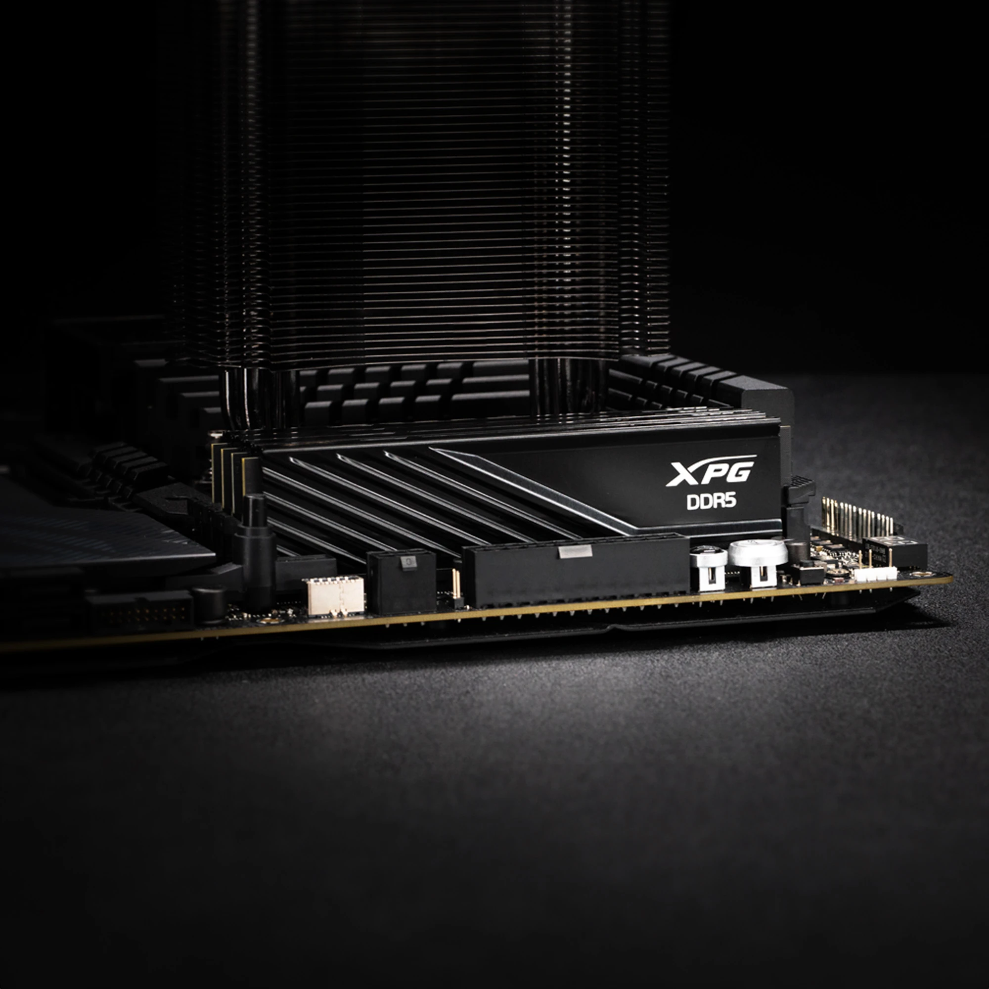 Оперативна пам'ять ADATA XPG Lancer Blade DDR5 32GB 2×16GB 6000 MHz CL30 (AX5U6000C3016G-DTLABBK)