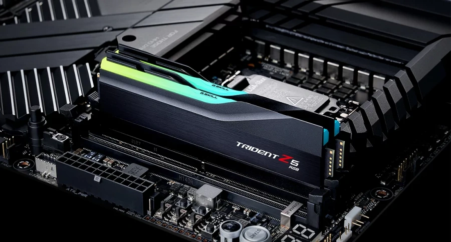 Оперативна пам'ять G.Skill Trident Z5 RGB DDR5 32GB 2×16GB 6000 MHz CL30 (F5-6000J3040F16GX2-TZ5RK)