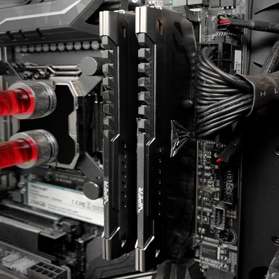 Оперативна пам'ять Patriot Viper Steel DDR4 16GB 2×8GB 3200 MHz CL16 (PVS416G320C6K)