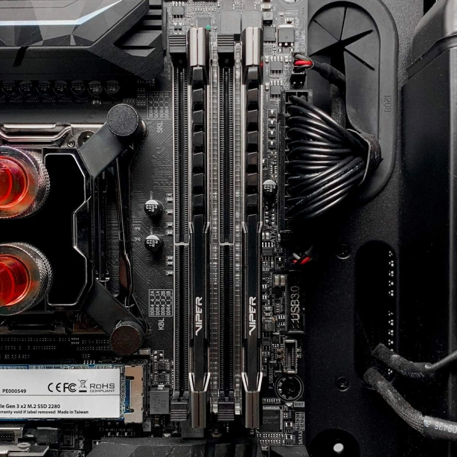 Оперативна пам'ять Patriot Viper Steel DDR4 16GB 2×8GB 3200 MHz CL16 (PVS416G320C6K)