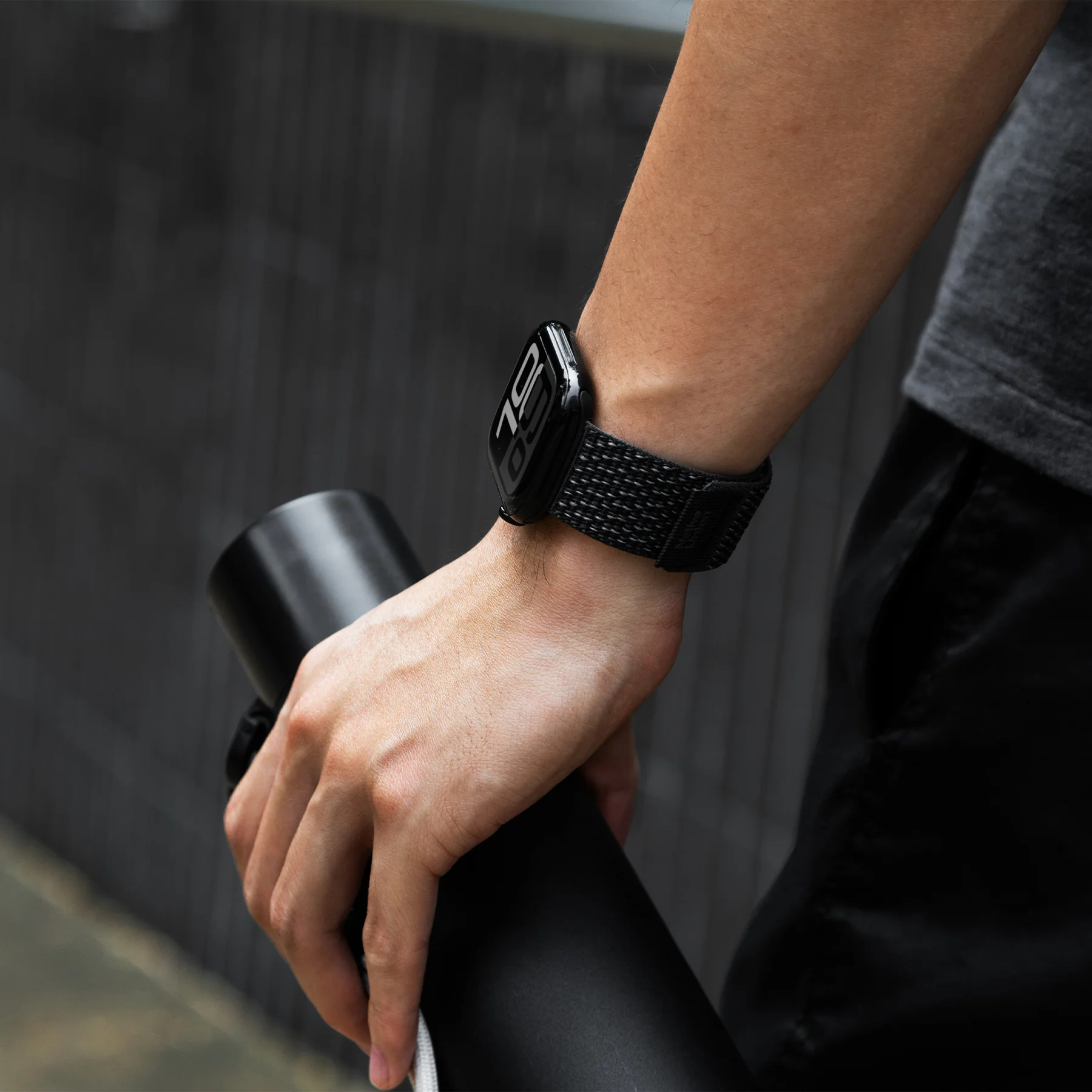 Ремешок Native Union Active Sport Loop Band for Apple Watch 40/41/42mm - Black (ACTLOOP-AW-S-BLK)