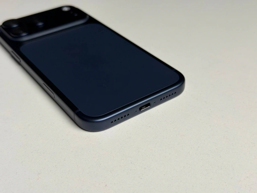 SWAP Apple iPhone 17 Pro Max 2TB eSim Deep Blue (MFXU4, MFYL4) - Состояние: идеальное | Аккумулятор: 100% | Комплектация: iPhone, кабель | Гарантия: 3 мес.