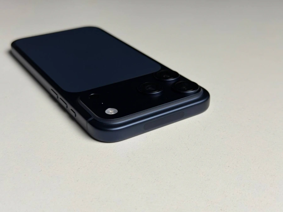 SWAP Apple iPhone 17 Pro Max 2TB eSim Deep Blue (MFXU4, MFYL4) - Состояние: идеальное | Аккумулятор: 100% | Комплектация: iPhone, кабель | Гарантия: 3 мес.