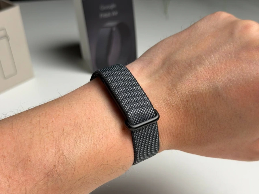 ВИТРИННЫЙ Фитнес-трекер Google Fitbit Air - Obsidian (GA09509) - Состояние: хорошее | Аккумулятор: 100% | Комплектация: полный | Гарантия: 3 мес.