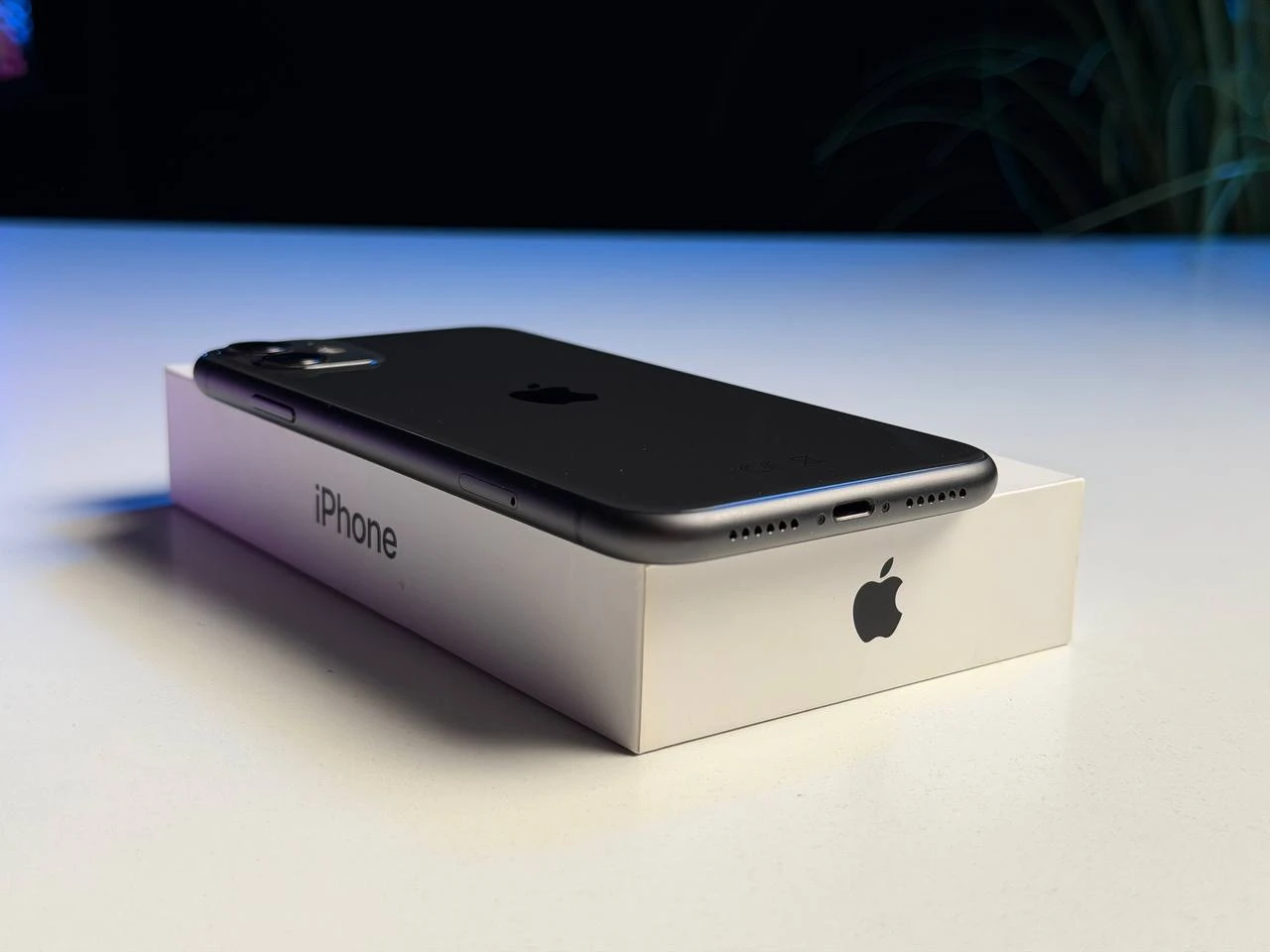 ВЖИВАНИЙ Б/У Apple iPhone 11 64GB Black (MHCP3, MHDA3) - Состояние: хороший | Аккумулятор: 100% | Комплектация: полный | Гарантия: 3 мес.