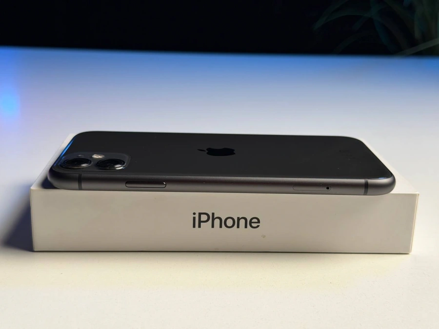 ВЖИВАНИЙ Б/У Apple iPhone 11 64GB Black (MHCP3, MHDA3) - Состояние: хороший | Аккумулятор: 100% | Комплектация: полный | Гарантия: 3 мес.