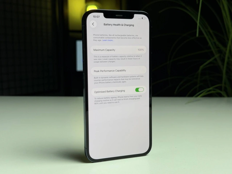 ВЖИВАНИЙ Б/У Apple iPhone 12 Pro Max 256GB Pacific Blue (MGCN3, MGDF3) - Стан: гарний | Акумулятор: 100% | Комплектація: iPhone, кабель | Гарантія: 3 міс.