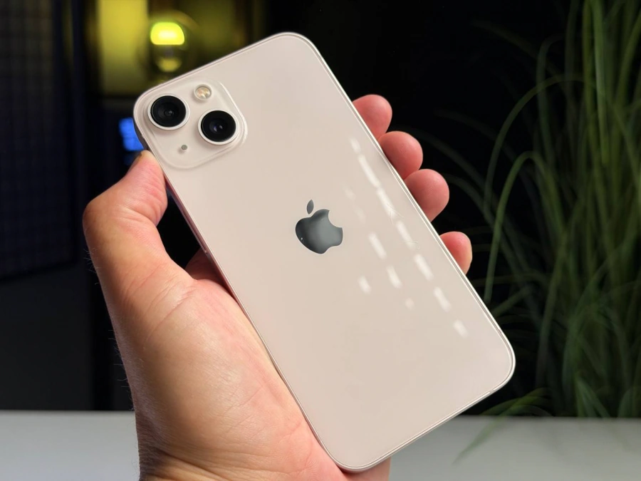 ВЖИВАНИЙ Б/У Apple iPhone 13 128GB Pink (MLMN3, MLPH3) - Состояние: хороший | Аккумулятор: 90% | Комплектация: iPhone, кабель | Гарантия: 3 мес.