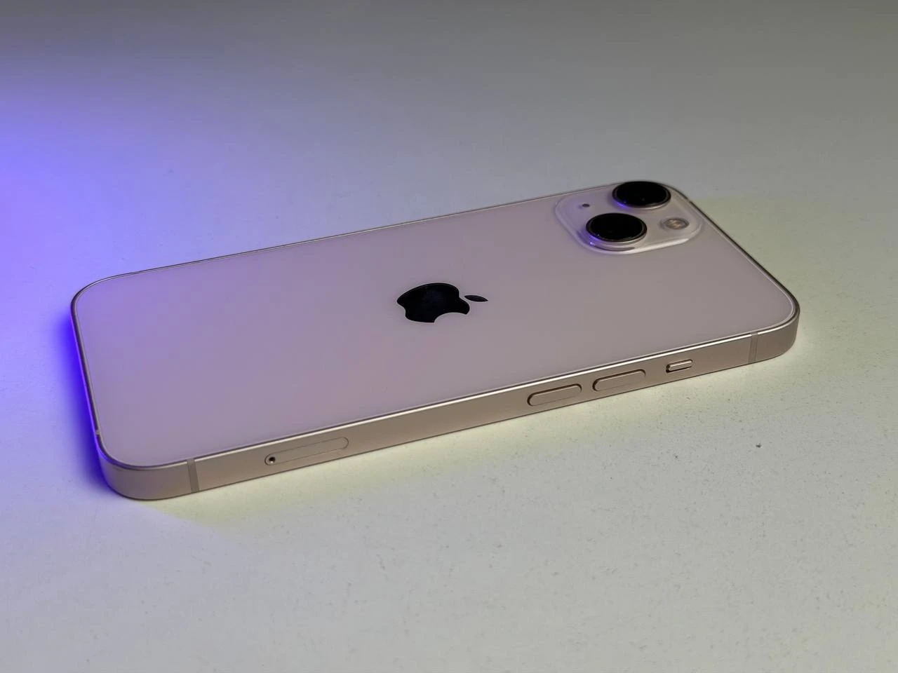 ВЖИВАНИЙ Б/У Apple iPhone 13 128GB Pink (MLMN3, MLPH3) - Стан: гарний | Акумулятор: 90% | Комплектація: iPhone, кабель | Гарантія: 3 міс.