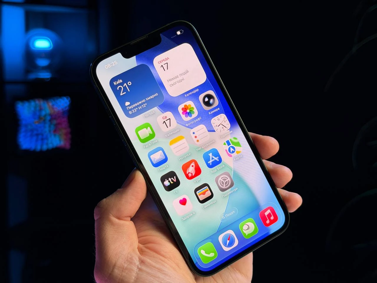 ВЖИВАНИЙ Б/У Apple iPhone 13 256GB Green (MNGE3, MNGL3) - Состояние: хороший | Аккумулятор: 100% | Комплектация: полный | Гарантия: 3 мес.