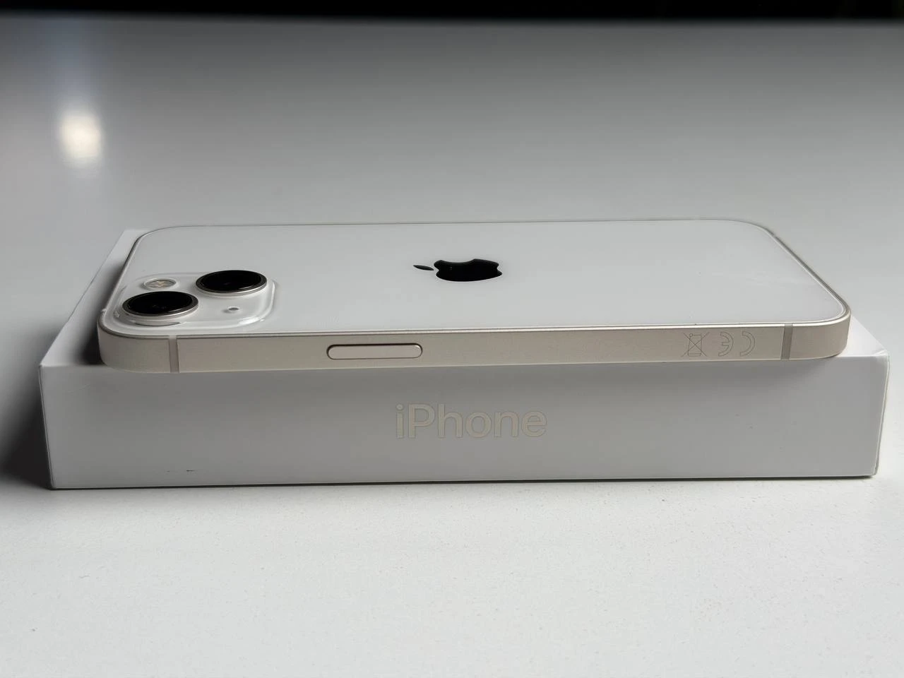 ВЖИВАНИЙ Б/У Apple iPhone 13 256GB Starlight (MLMX3, MLQ73) - Состояние: хороший | Аккумулятор: 100% | Комплектация: полный | Гарантия: 3 мес.
