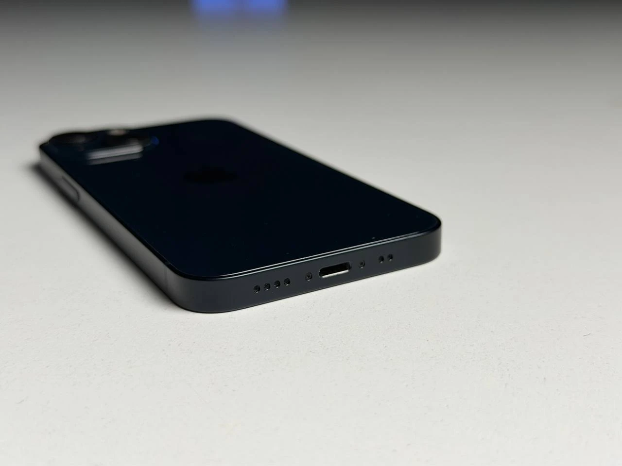 ВЖИВАНИЙ Б/У Apple iPhone 13 Mini 128GB Midnight (MLHM3, MLK03) - Стан: гарний | Акумулятор: 87% | Комплектація: iPhone, кабель | Гарантія: 3 міс.