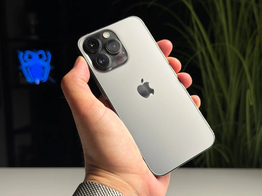 ВЖИВАНИЙ Б/У Apple iPhone 13 Pro 128GB Graphite (MLTP3, MLV93) - Стан: гарний | Акумулятор: 100% | Комплектація: iPhone, кабель | Гарантія: 3 міс.